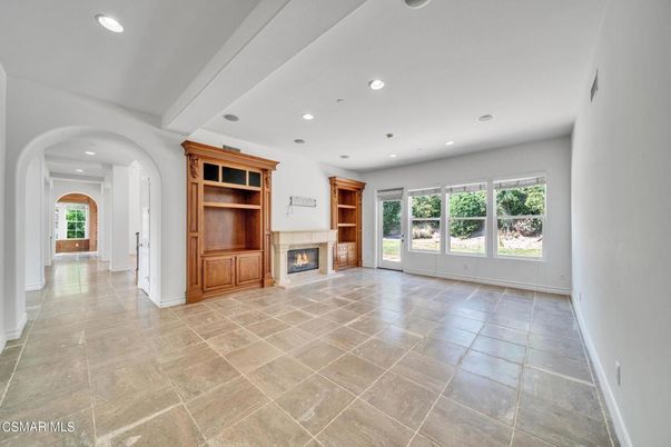 Empty room, Fireplace, Interior, Recessed Lighting