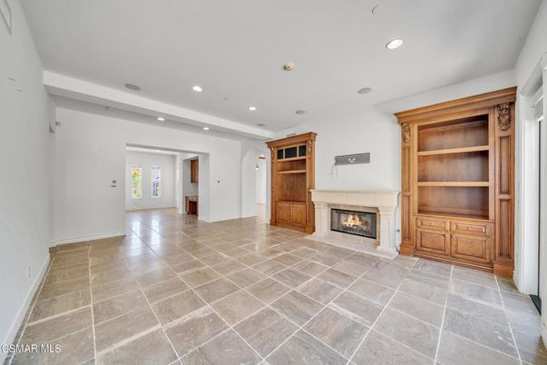 Empty room, Fireplace, Interior, Recessed Lighting