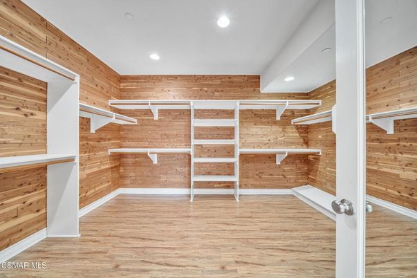 Empty room, Interior, Recessed Lighting, Wood Texture Flooring, Wooden Walls