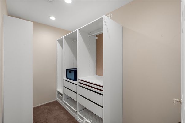 Interior, Recessed Lighting, Walk-in Closets