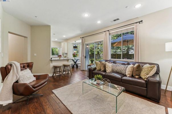 Dining room, Interior, Living room, Recessed Lighting, Wood Texture Flooring