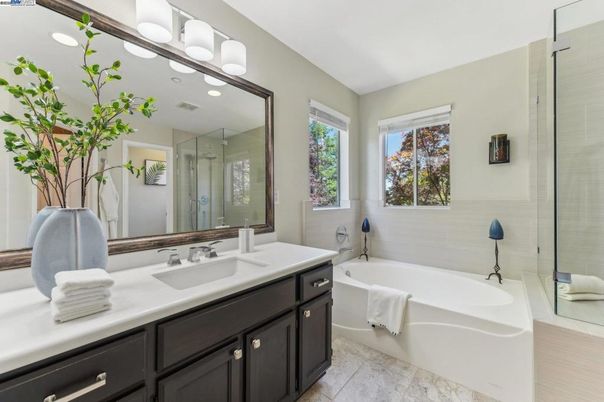 Bathroom, Dual Sink Vanities, Free Standing Baths, Glass Shower, Interior, Recessed Lighting