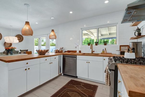 Interior, Kitchen, Pendant Lights, Recessed Lighting, Stainless Steel Appliances