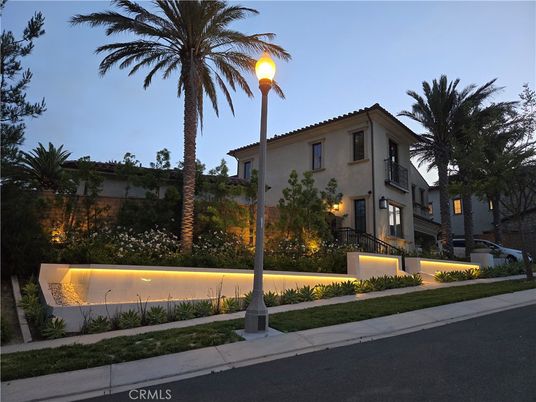 Exterior, Facade, Mediterranean