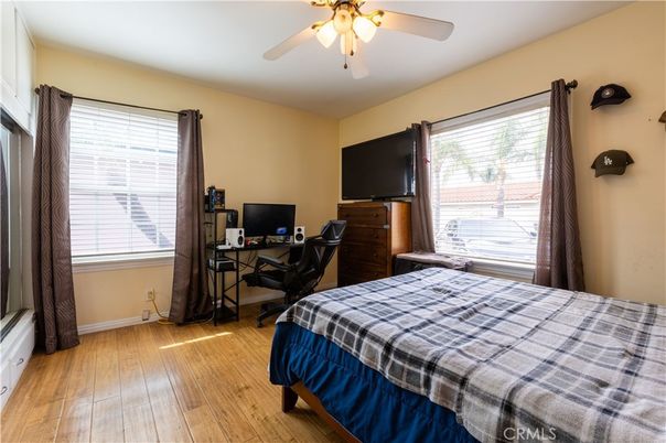 Bedroom, Home Office, Interior, Wood Texture Flooring