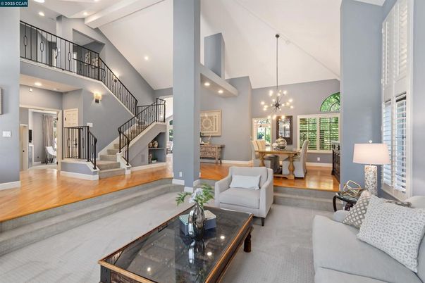Dining room, Interior, Living room, Pendant Lights, Recessed Lighting, Wood Texture Flooring