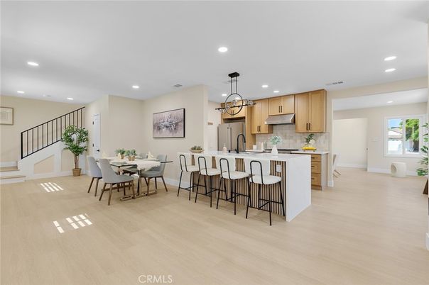 Dining room, Interior, Kitchen, Pendant Lights, Recessed Lighting, Wood Texture Flooring
