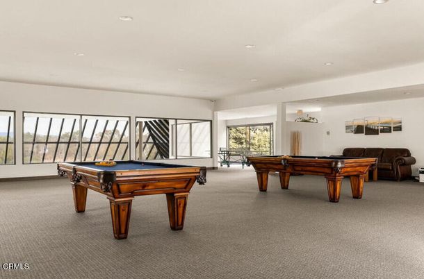 Billiard Table, Game Room, Interior, Recessed Lighting