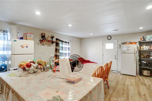 Dining room, Interior, Kitchen, Recessed Lighting, Washer, Wood Texture Flooring