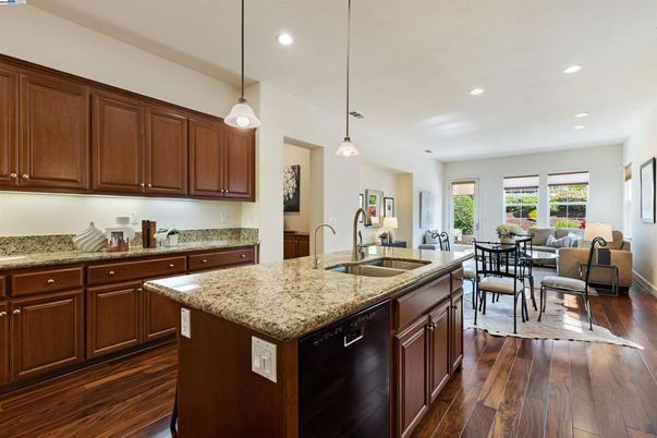 Dining room, Interior, Kitchen, Living room, Pendant Lights, Recessed Lighting, Wood Texture Flooring