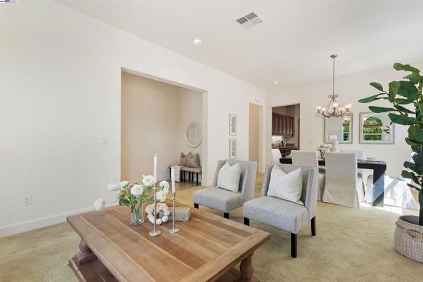 Chandelier, Dining room, Interior, Living room, Recessed Lighting