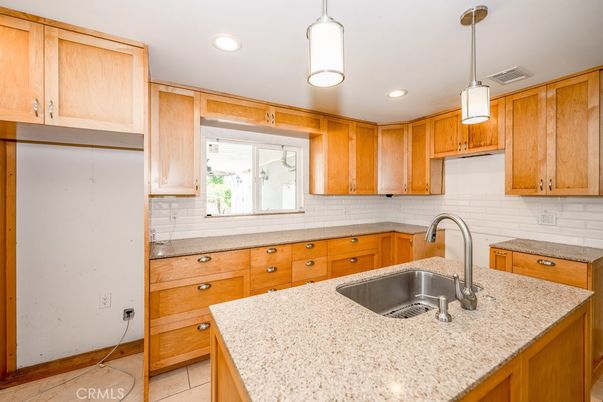 Interior, Kitchen, Pendant Lights, Recessed Lighting