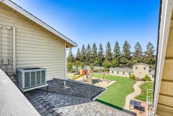 Backyard, Exterior, Playground