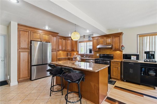Interior, Kitchen, Pendant Lights, Recessed Lighting