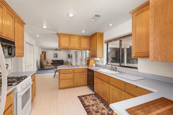 Interior, Kitchen, Recessed Lighting