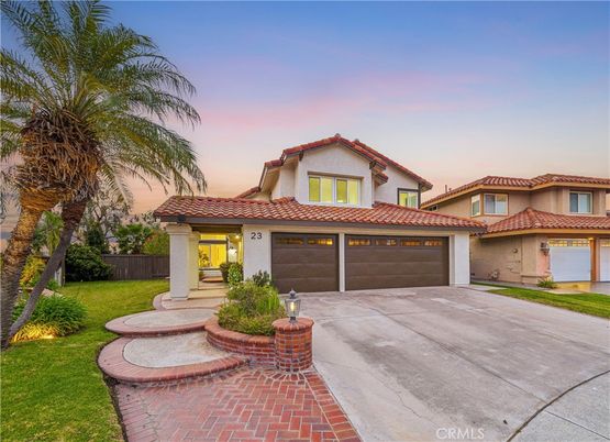 Attached, Exterior, Facade, Spanish Mediterranean