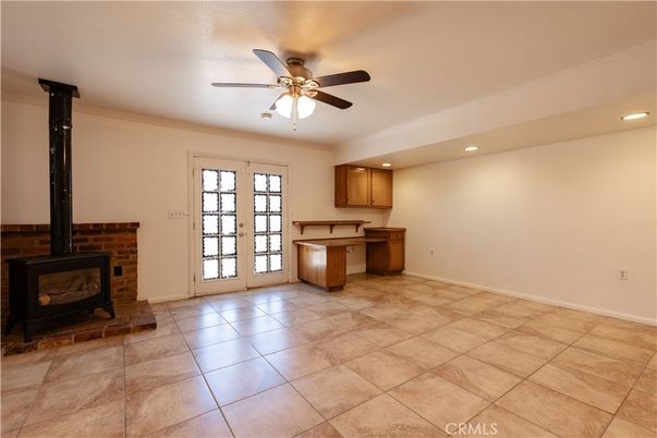 Fireplace, Interior, Recessed Lighting