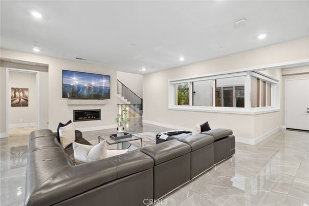 Fireplace, Interior, Living room, Recessed Lighting