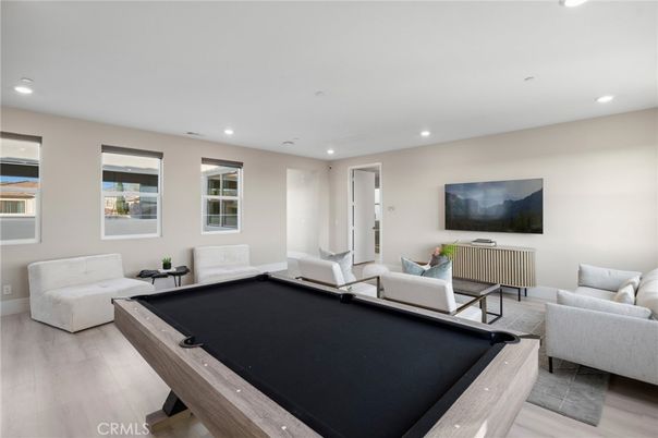 Billiard Table, Game Room, Interior, Living room, Recessed Lighting, Wood Texture Flooring