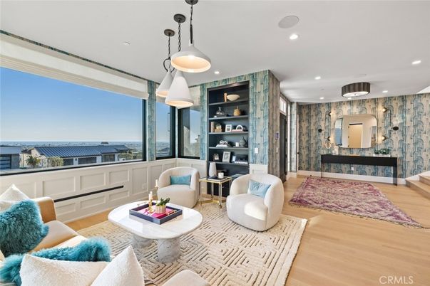 Bathroom, Interior, Living room, Pendant Lights, Recessed Lighting, Water, Wood Texture Flooring