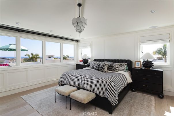 Bedroom, Interior, Pendant Lights, Recessed Lighting, Wood Texture Flooring
