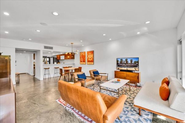 Dining room, Interior, Kitchen, Living room, Pendant Lights, Recessed Lighting