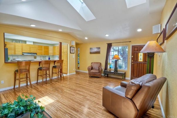 Interior, Kitchen, Living room, Recessed Lighting, Wood Texture Flooring