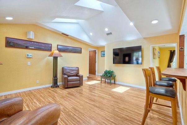Interior, Recessed Lighting, Wood Texture Flooring