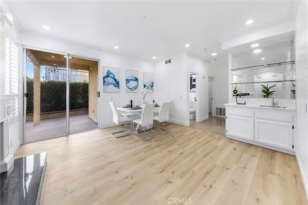 Dining room, Interior, Recessed Lighting, Wood Texture Flooring