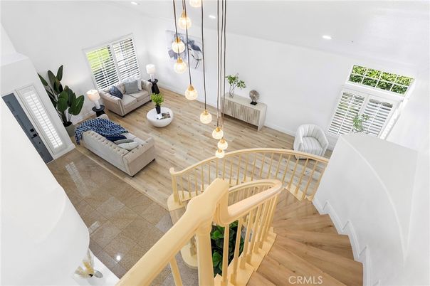 Dining room, Interior, Living room, Pendant Lights, Recessed Lighting, Wood Texture Flooring