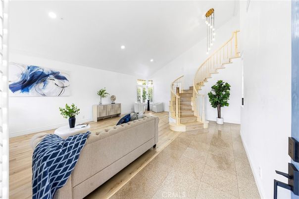 Interior, Living room, Pendant Lights, Recessed Lighting, Wood Texture Flooring