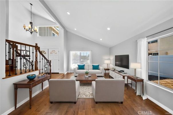 Chandelier, Interior, Living room, Recessed Lighting, Wood Texture Flooring