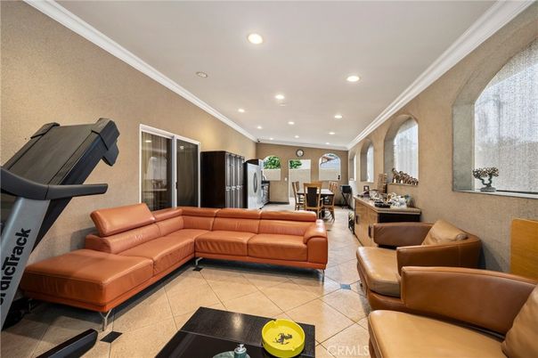 Dining room, Interior, Living room, Recessed Lighting
