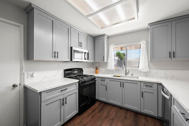 Interior, Kitchen, Wood Texture Flooring