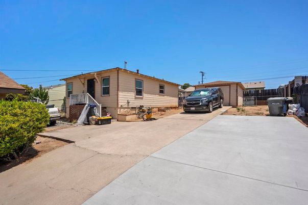 Backyard, Exterior, Playground
