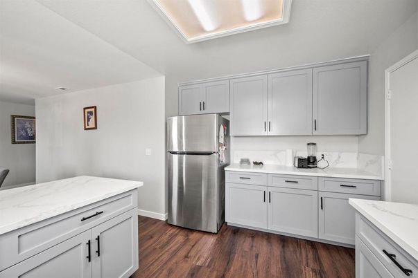 Interior, Kitchen, Wood Texture Flooring