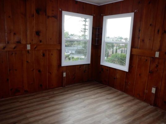 Empty room, Interior, Wood Texture Flooring, Wooden Walls
