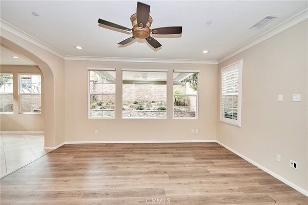 Empty room, Interior, Recessed Lighting, Wood Texture Flooring