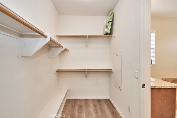 Interior, Walk-in Closets, Wood Texture Flooring