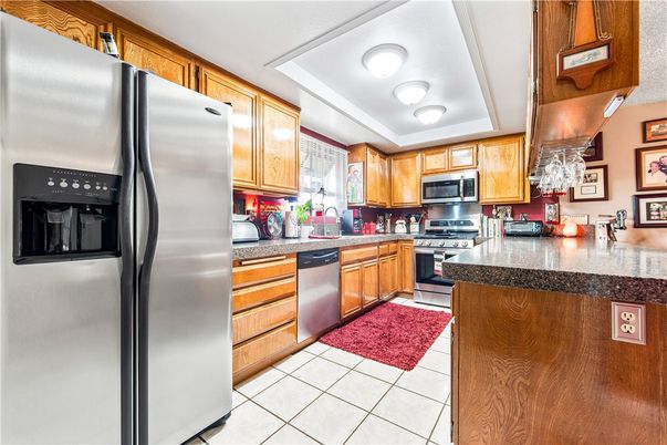 Interior, Kitchen, Stainless Steel Appliances