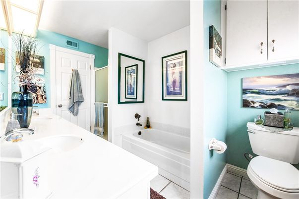 Bathroom, Interior