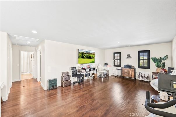 Dining room, Interior, Living room, Recessed Lighting, Wood Texture Flooring
