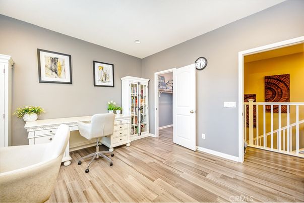 Home Office, Interior, Recessed Lighting, Wood Texture Flooring