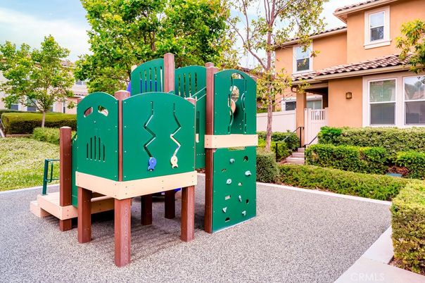 Backyard, Exterior, Playground