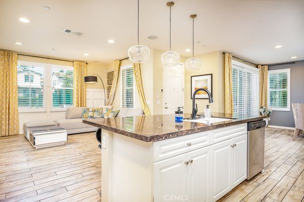 Interior, Kitchen, Pendant Lights, Recessed Lighting, Wood Texture Flooring