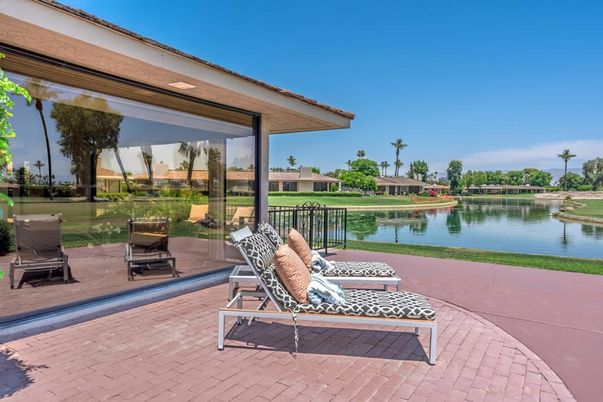 Exterior, Pool, Water