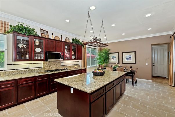 Dining room, Interior, Kitchen, Pendant Lights, Recessed Lighting