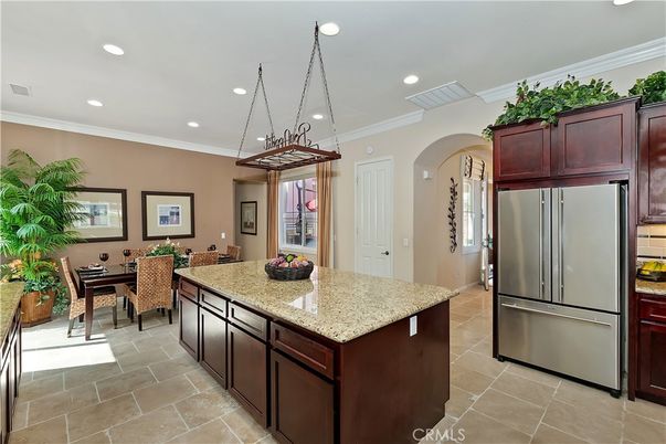 Dining room, Interior, Kitchen, Pendant Lights, Recessed Lighting, Stainless Steel Appliances