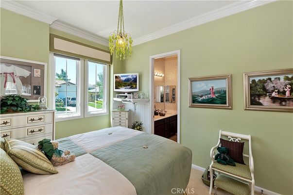 Bedroom, Interior, Pendant Lights