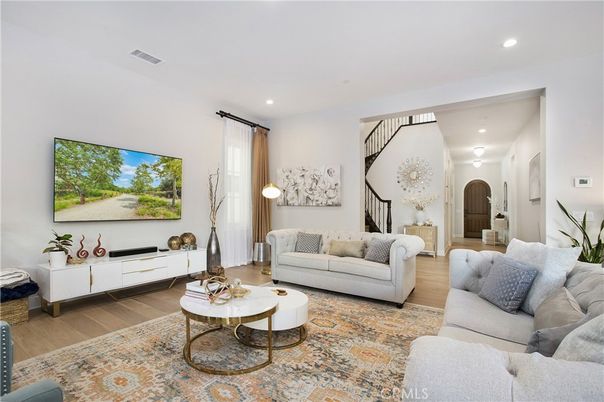 Interior, Living room, Recessed Lighting, Wood Texture Flooring